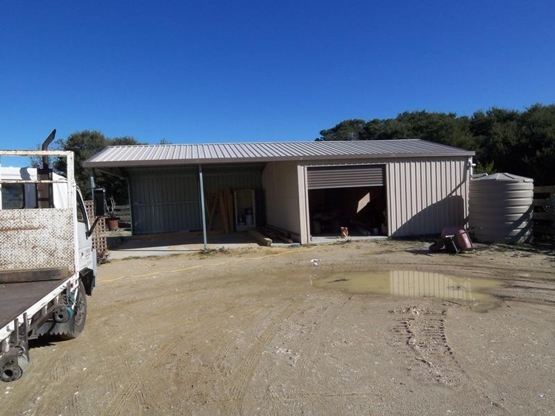 - Sandridge Avenue, Golden Beach VIC 3851