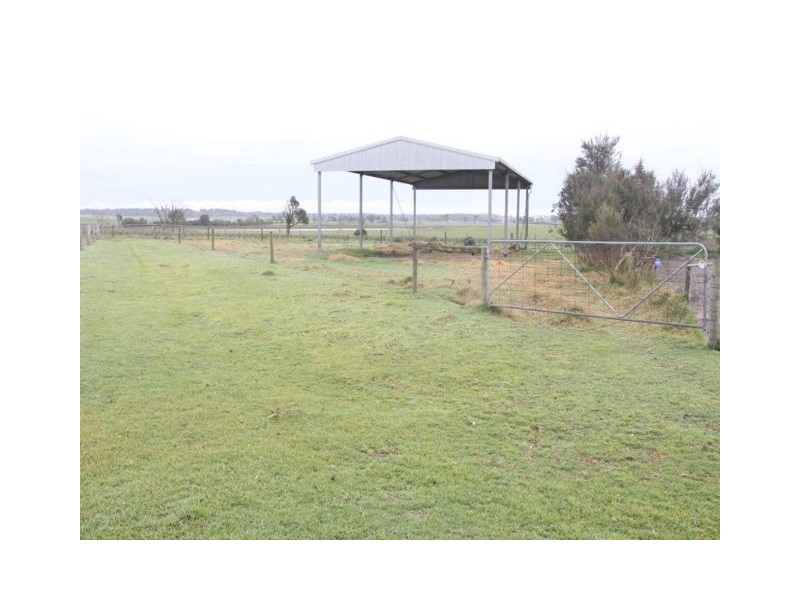 67 Carrs Creek Road, Longford VIC 3851