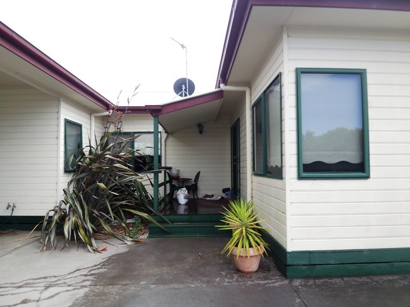 9 Clark Street, Heyfield VIC 3858