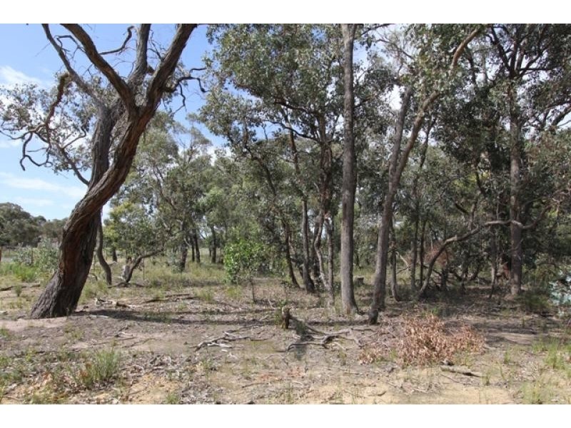 - . Licola Road, Heyfield VIC 3858