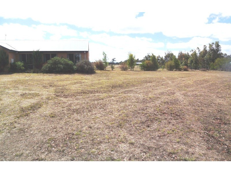 40 Muston’s Lane, Heyfield VIC 3858