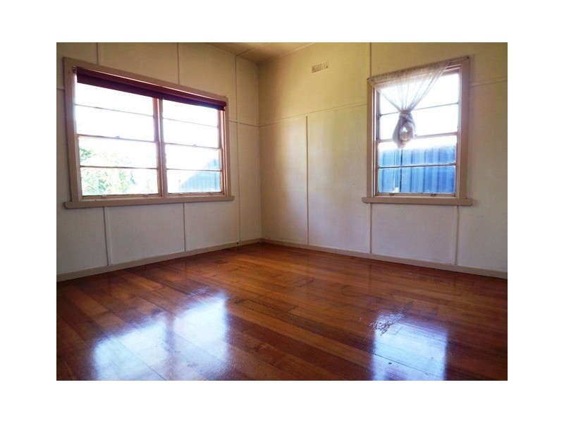 26 Mills Street, Heyfield VIC 3858
