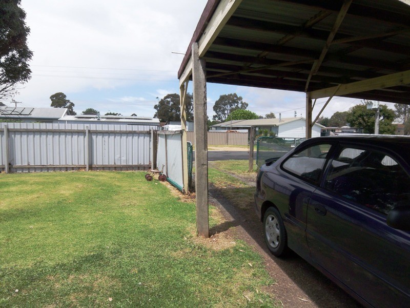 15 Anderson Street, Heyfield VIC 3858