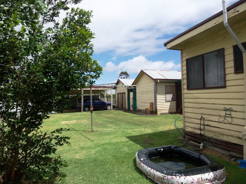 15 Anderson Street, Heyfield VIC 3858