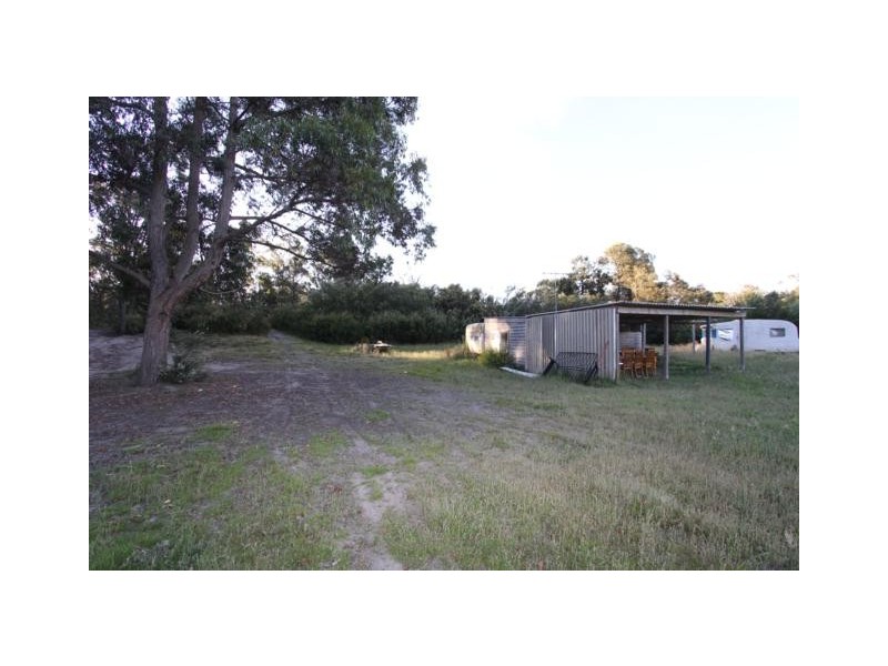 … Carrajung Woodside Rd, Woodside VIC 3874