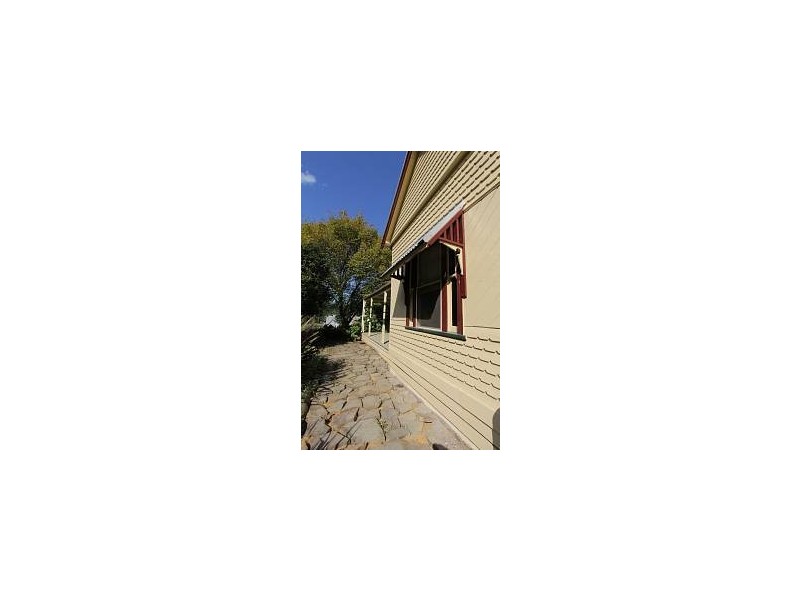 1321 Albert River Road, Hiawatha VIC 3971