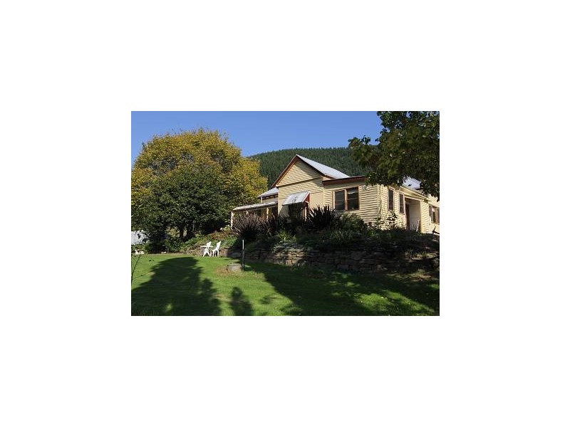 1321 Albert River Road, Hiawatha VIC 3971
