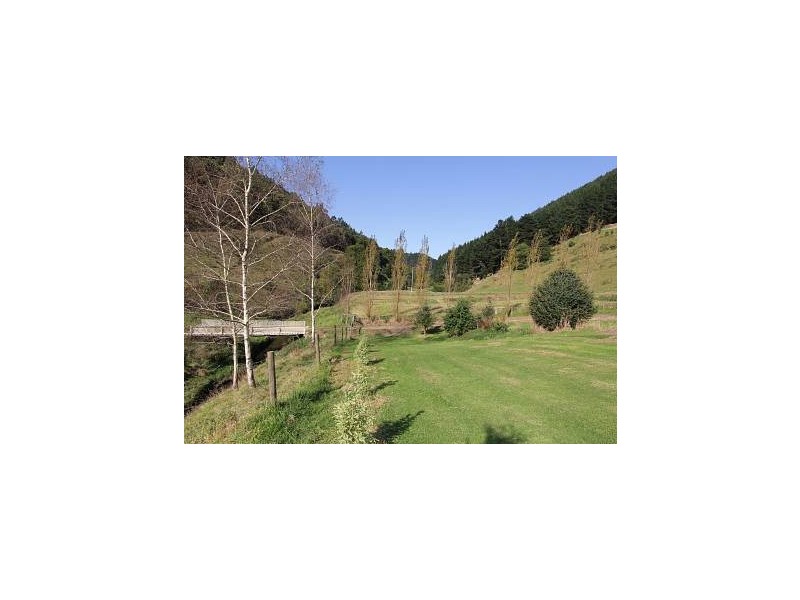 1321 Albert River Road, Hiawatha VIC 3971