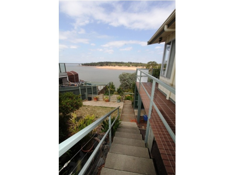 14 Katrina Crescent, Glenmaggie VIC 3858