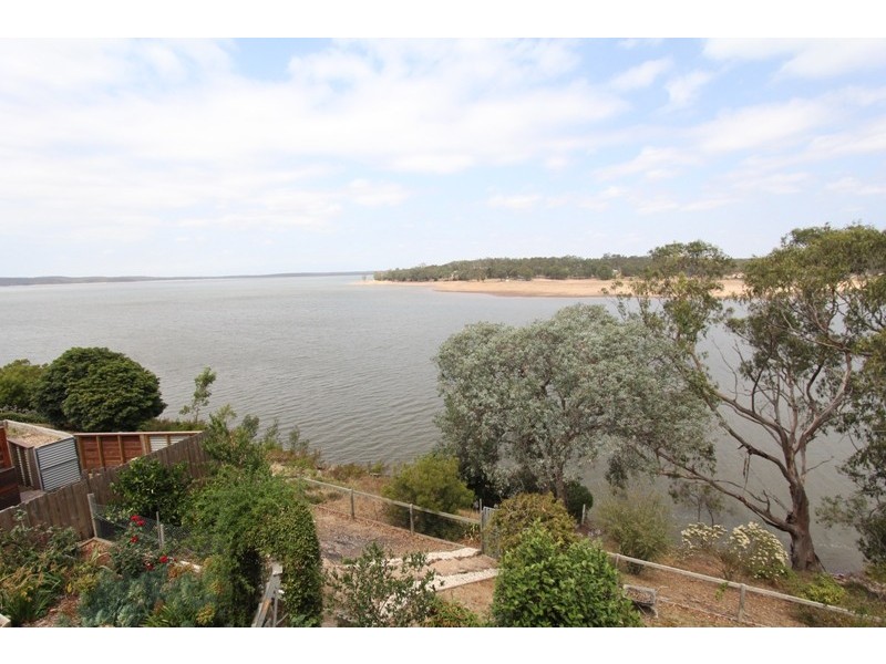 14 Katrina Crescent, Glenmaggie VIC 3858