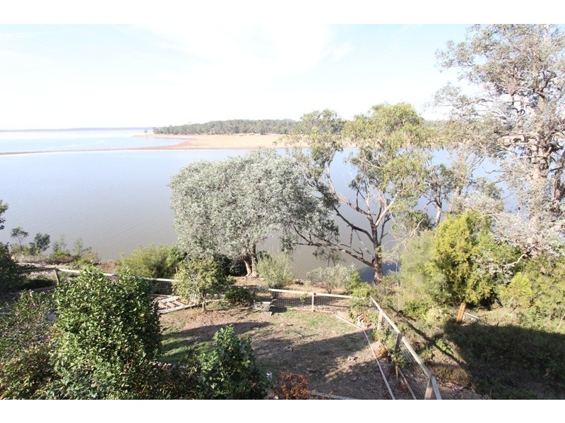 14 Katrina Crescent, Glenmaggie VIC 3858