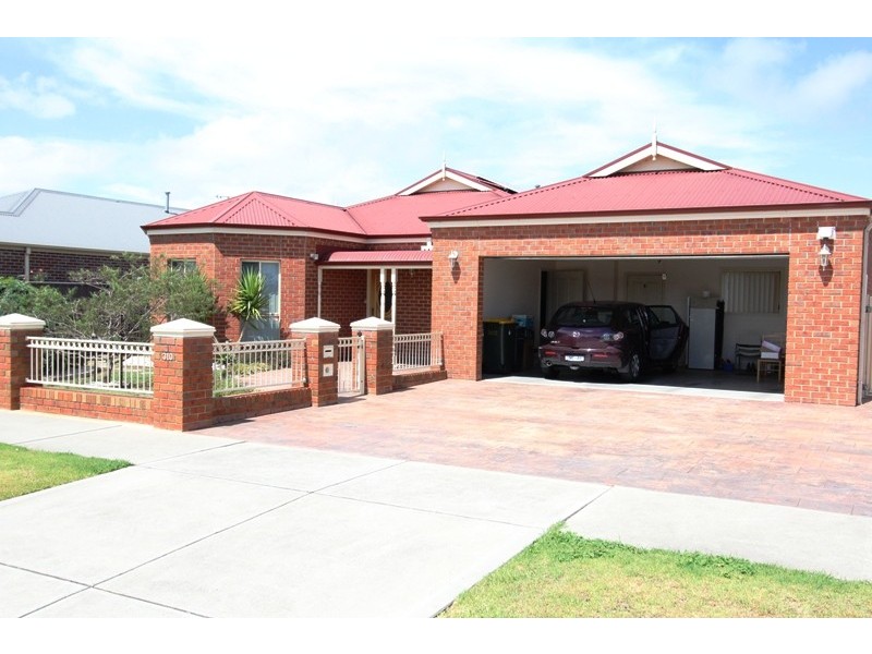 310 Dawson Street, Sale VIC 3850