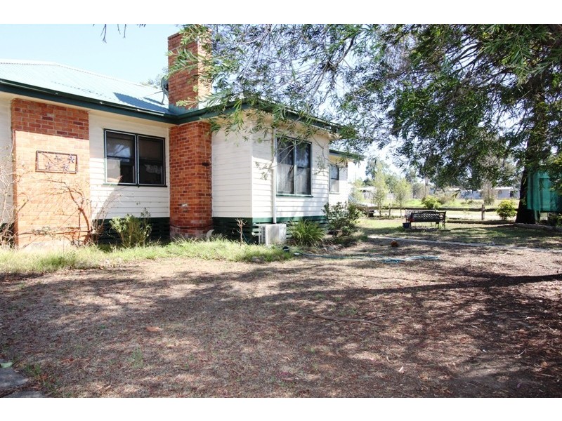 1 Nambrok Avenue, Heyfield VIC 3858