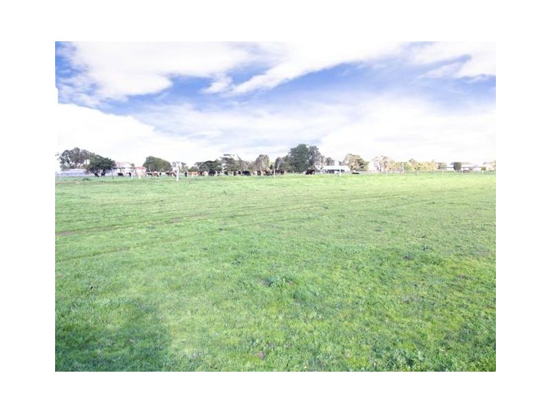 535 Nambrok Road, Nambrok VIC 3847