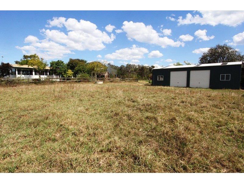 15 McDonald Road, Valencia Creek VIC 3860