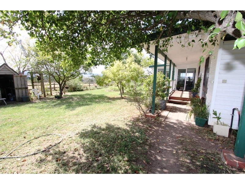 15 McDonald Road, Valencia Creek VIC 3860