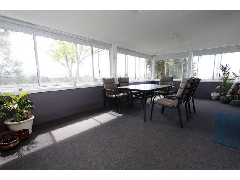 15 McDonald Road, Valencia Creek VIC 3860