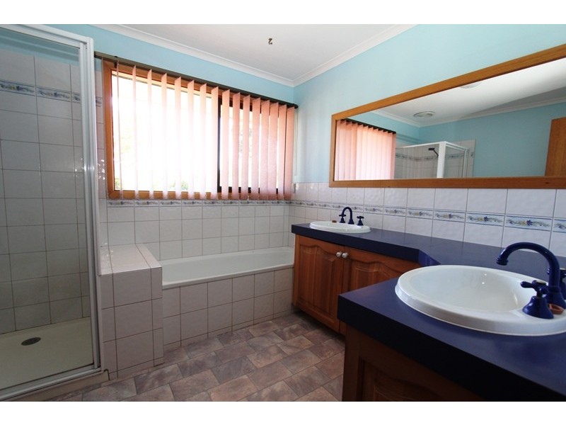 31 Wellington St, Coongulla VIC 3860