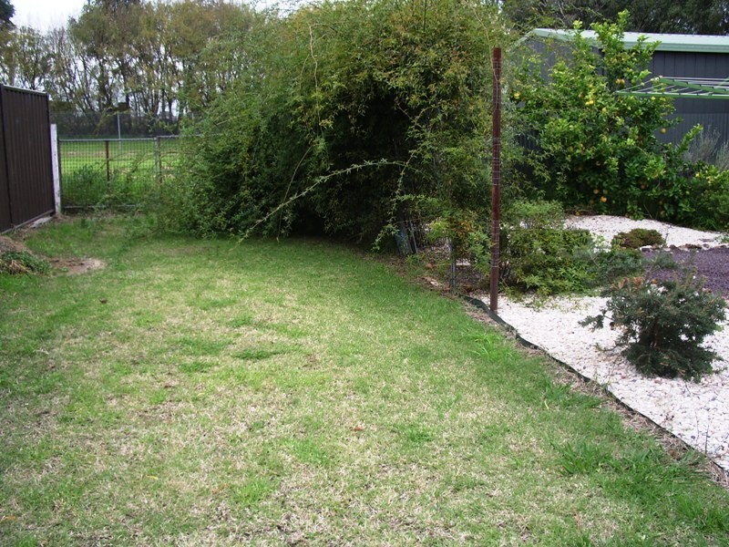 57 Maffra Road, Heyfield VIC 3858