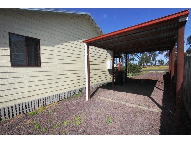 57 Maffra Road, Heyfield VIC 3858