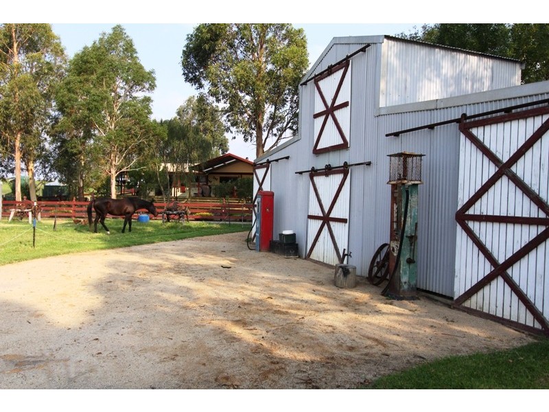 76 Mawleys Road, Cobains VIC 3851