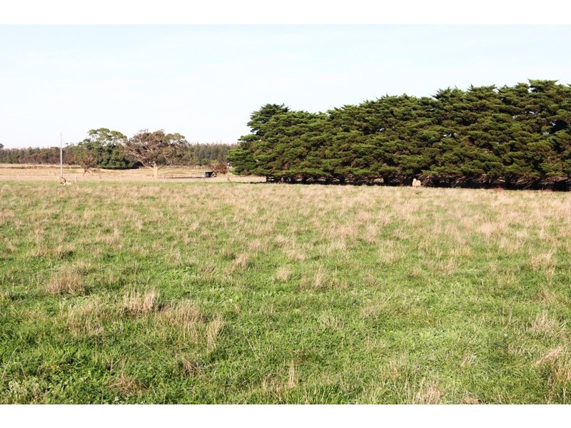 Cnr Owens Lane and Giffard Road, Giffard VIC 3850