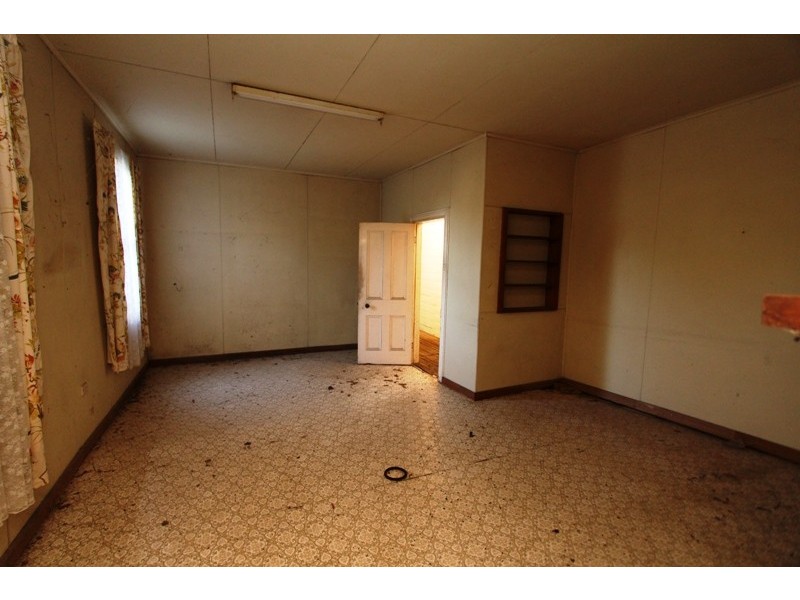 Cnr Owens Lane and Giffard Road, Giffard VIC 3850