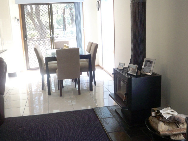 18 Nerrigundah Drive, Glenmaggie VIC 3858