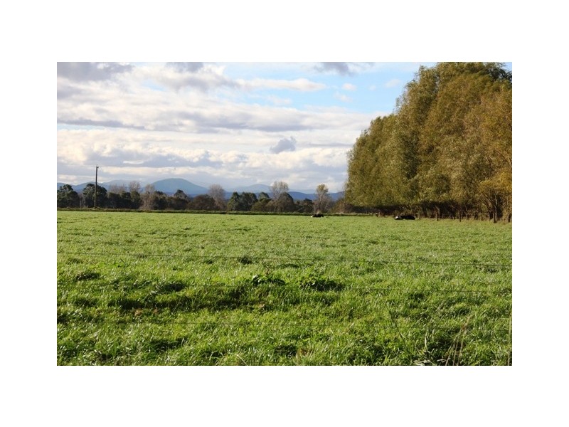 . Rosedale/Heyfield Road, Heyfield VIC 3858