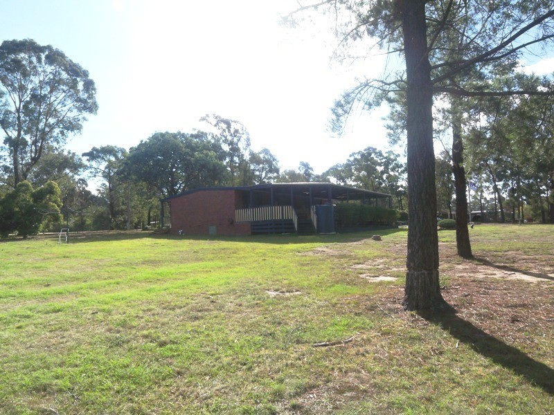 18 Nerrigundah Drive, Glenmaggie VIC 3858