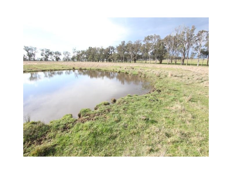 320 Glenadale, Fernbank VIC 3864