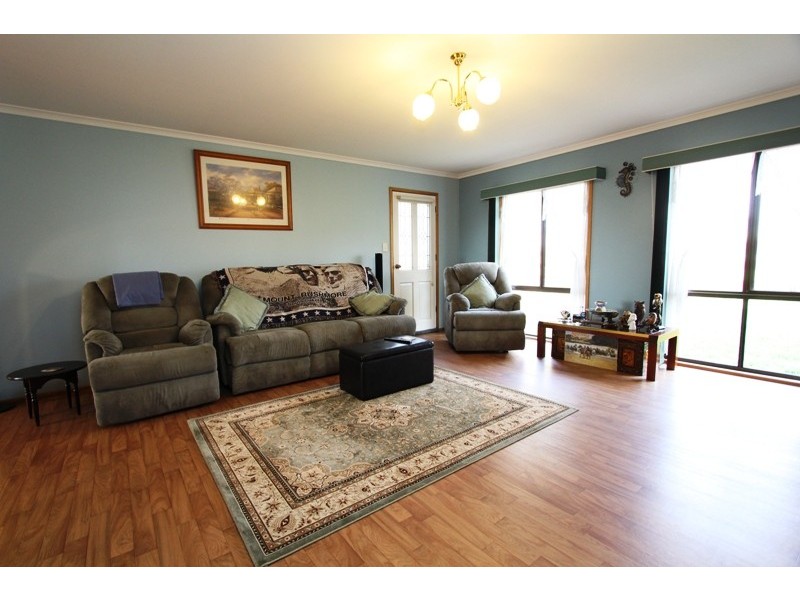 76 Mawleys Road, Cobains VIC 3851