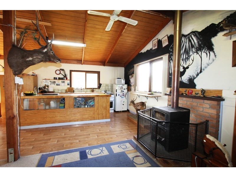 5345 Dargo Road, Cobbannah VIC 3862