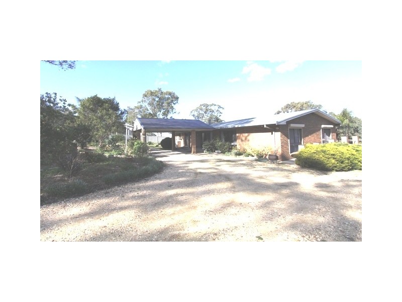 65 Racecourse Road, Heyfield VIC 3858