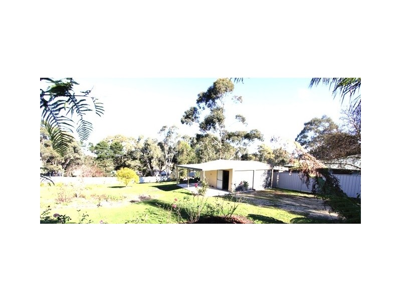 65 Racecourse Road, Heyfield VIC 3858