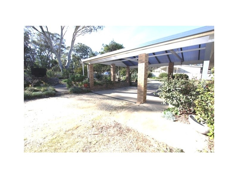 65 Racecourse Road, Heyfield VIC 3858