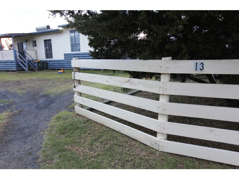 13 Panorama Drive, Seaspray VIC 3851