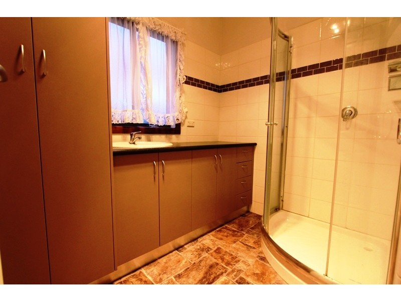 13 Panorama Drive, Seaspray VIC 3851