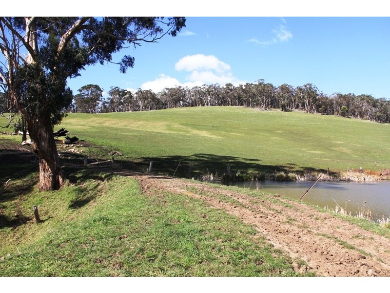 39 McAlpine Road, Carrajung VIC 3844