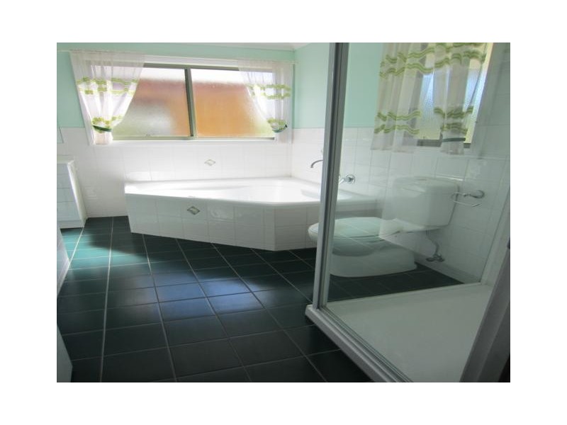 31-33 Victoria Street, Briagolong VIC 3860