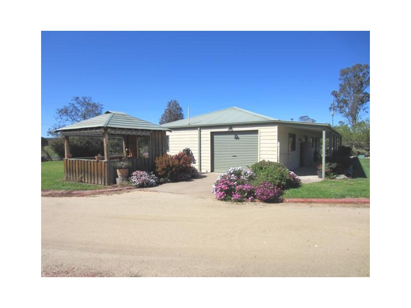 31-33 Victoria Street, Briagolong VIC 3860