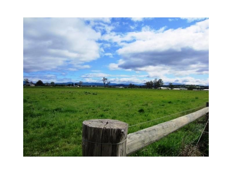 87 Victoria Street, Briagolong VIC 3860