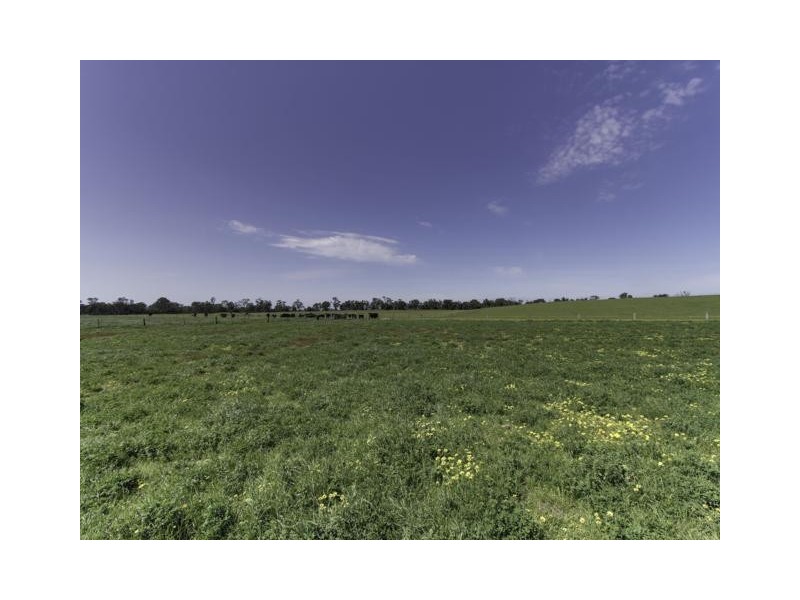 2611 Bengworden Road, Perry Bridge VIC 3862