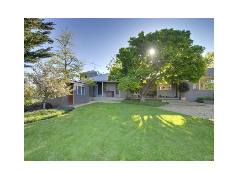 138 Mertonvale Road, Willung VIC 3847
