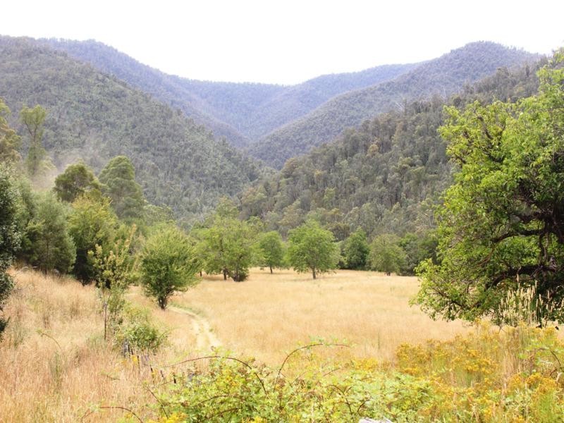 C.A 2 Upper Dargo Road, Dargo VIC 3862