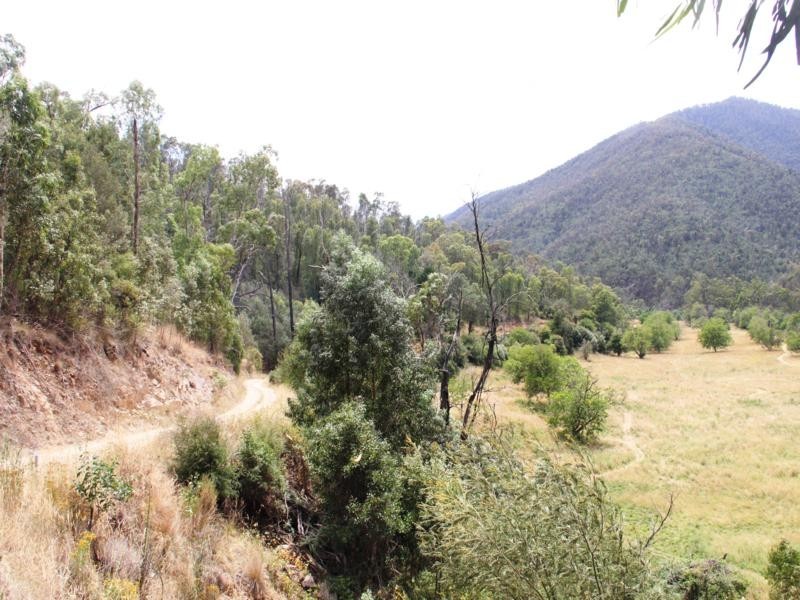 C.A 2 Upper Dargo Road, Dargo VIC 3862