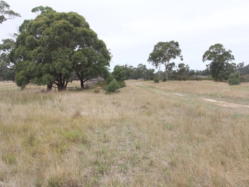 963 SEASPRAY ROAD, Longford VIC 3851