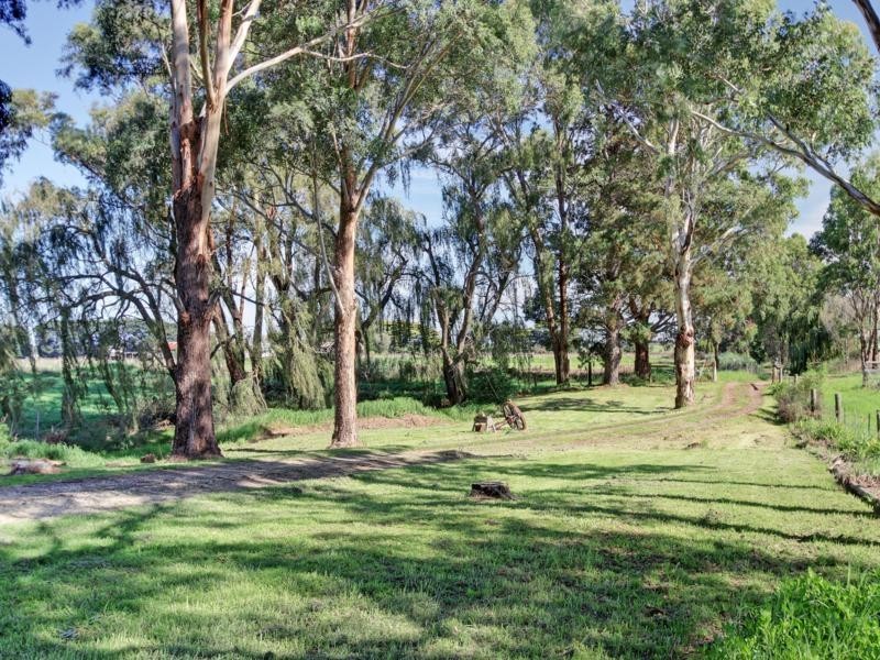39 Deary’s Lane, Maffra VIC 3860