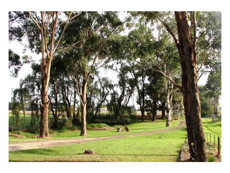 39 Deary’s Lane, Maffra VIC 3860