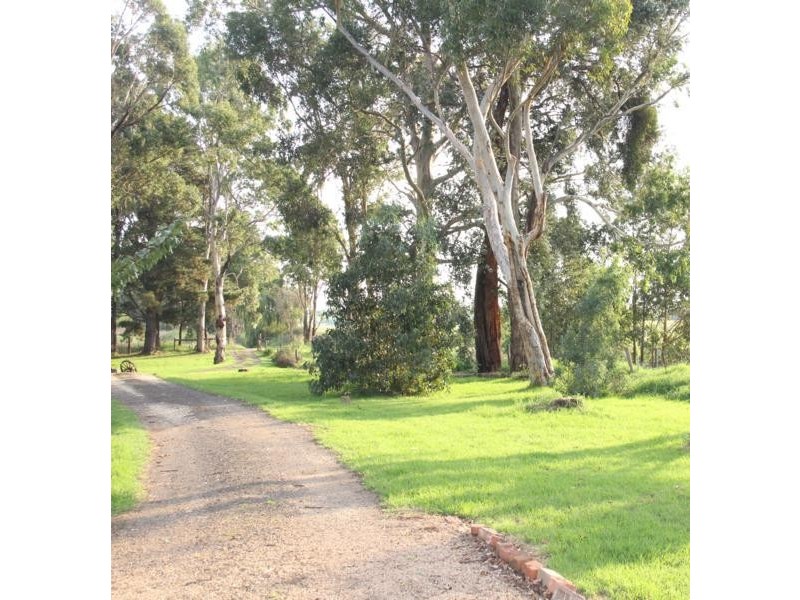 39 Deary’s Lane, Maffra VIC 3860
